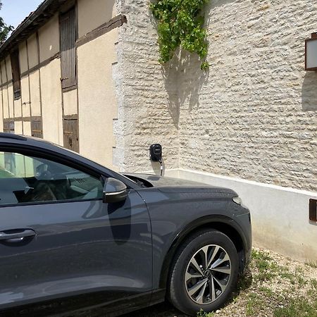 La Villa Lombardi En Champagne, Avec Piscine Privee Et Jacuzzi Les Riceys Eksteriør billede